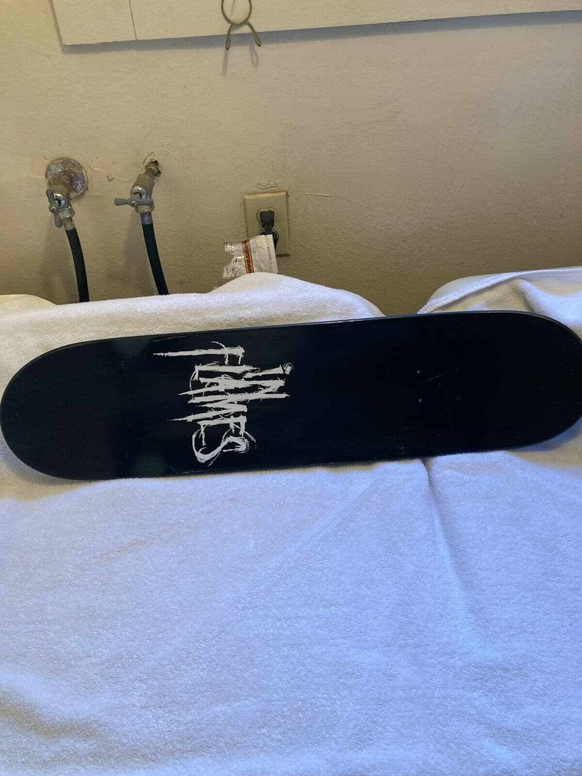 Sweet Skateboard - image 5